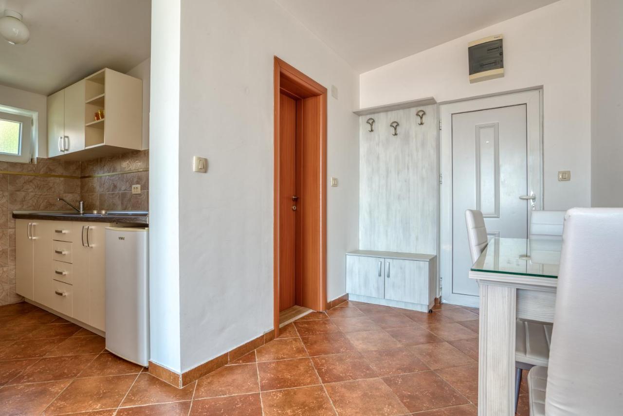 Apartmani Olga Petrovac Eksteriør bilde
