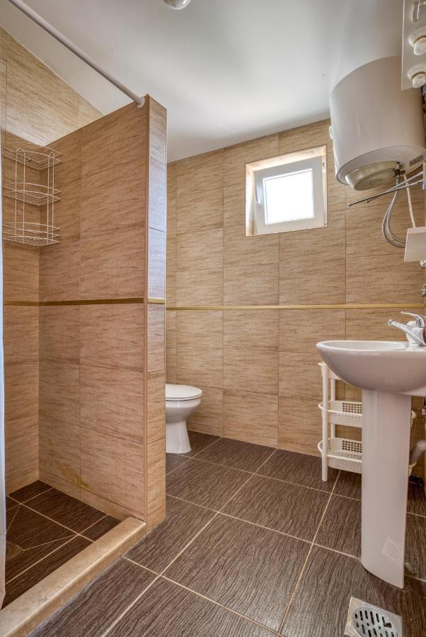 Apartmani Olga Petrovac Eksteriør bilde